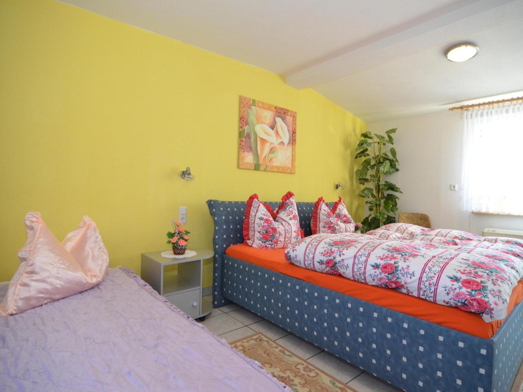 Holiday Home In Neustadt Am Rennsteig With Pond Экстерьер фото